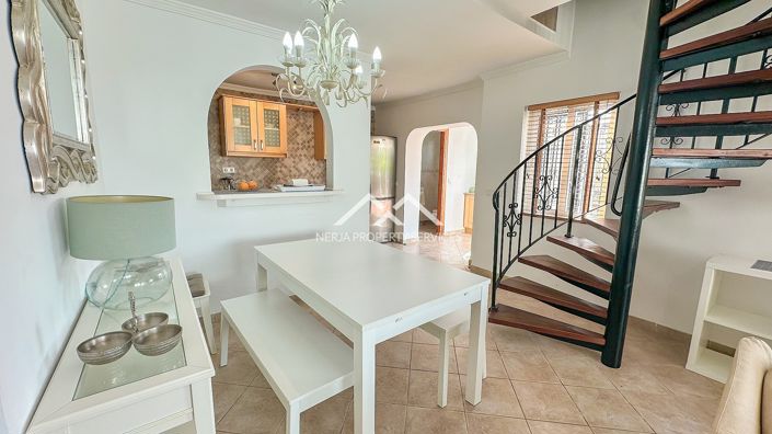 Image No.9-3 Bed Property for sale