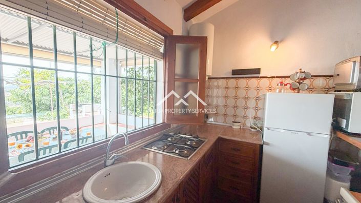 Image No.21-3 Bed Country Property for sale