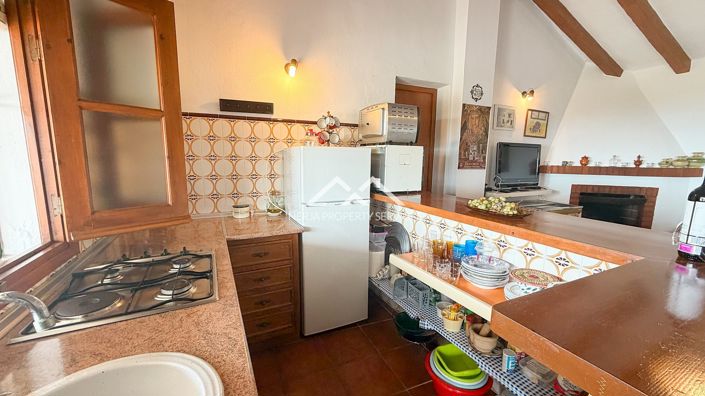 Image No.23-3 Bed Country Property for sale