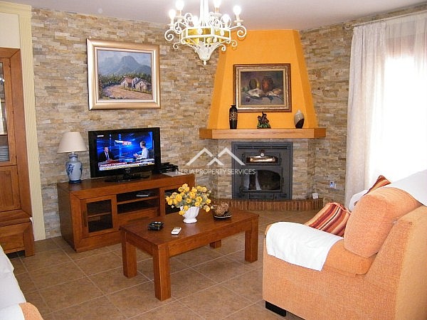 Image No.2-Villa de 7 chambres à vendre à Nerja