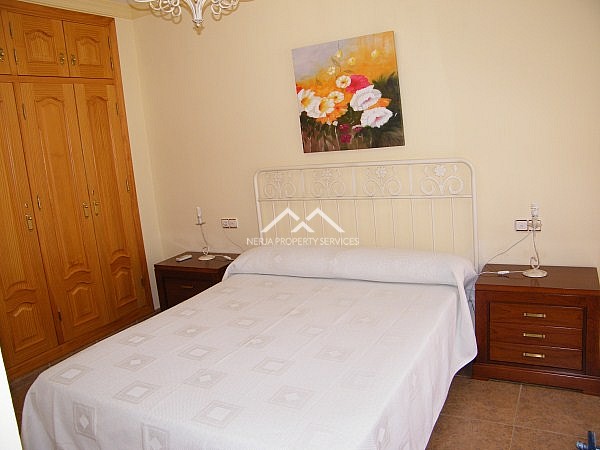 Image No.7-Villa de 7 chambres à vendre à Nerja