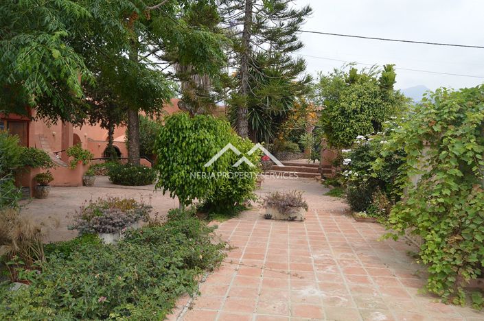 Image No.3-Propriété de 3 chambres à vendre à Nerja