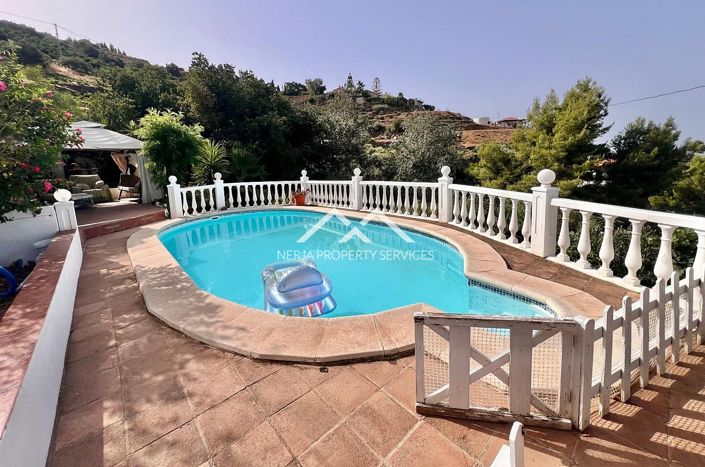 Image No.2-Propriété de 2 chambres à vendre à Torrox