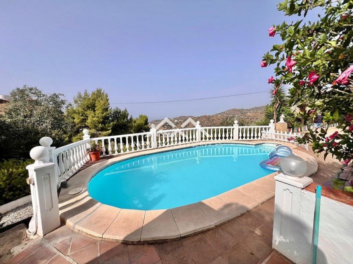 Image No.3-Propriété de 2 chambres à vendre à Torrox
