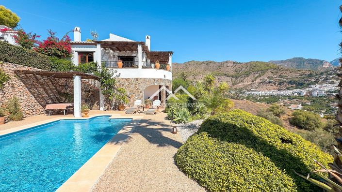 Image No.7-Villa de 5 chambres à vendre à Frigiliana