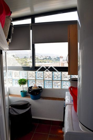 Image No.27-3 Bed House for sale