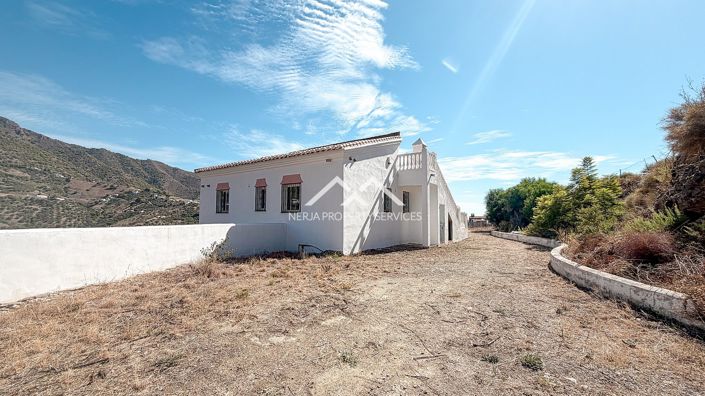 Image No.31-2 Bed Property for sale