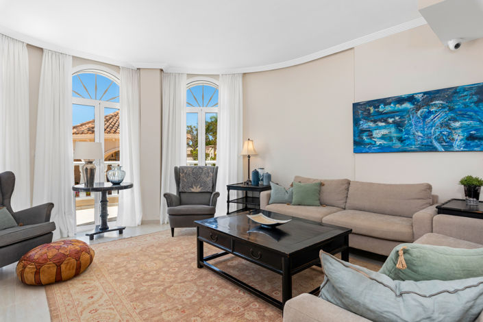 Image No.9-4 Bed Villa for sale