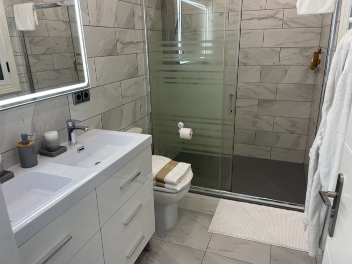 Image No.9-1 Bed Apartment for sale