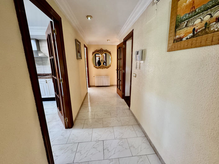 Image No.6-8 Bed Finca for sale