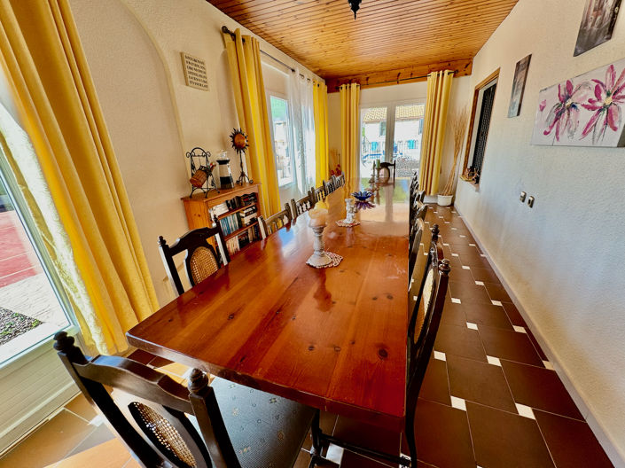 Image No.8-8 Bed Finca for sale