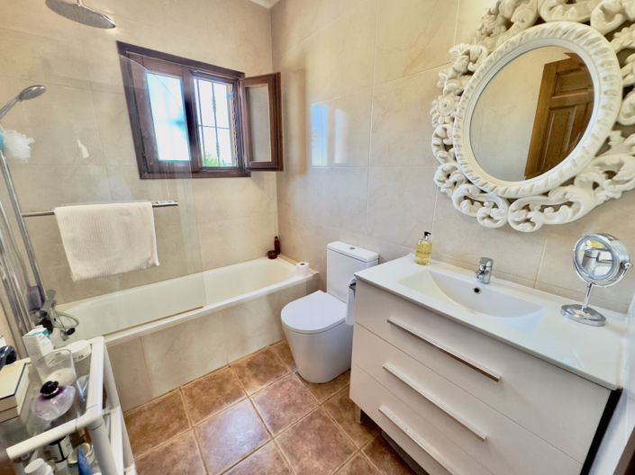 Image No.12-3 Bed Finca for sale