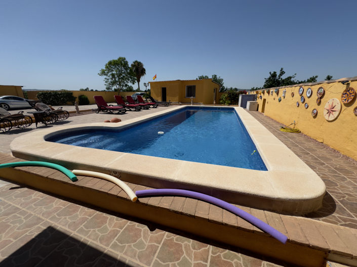 Image No.33-3 Bed Finca for sale