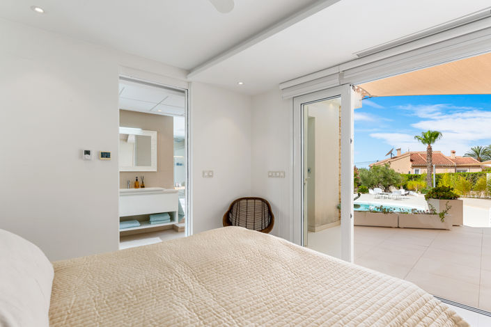 Image No.44-4 Bed Villa for sale