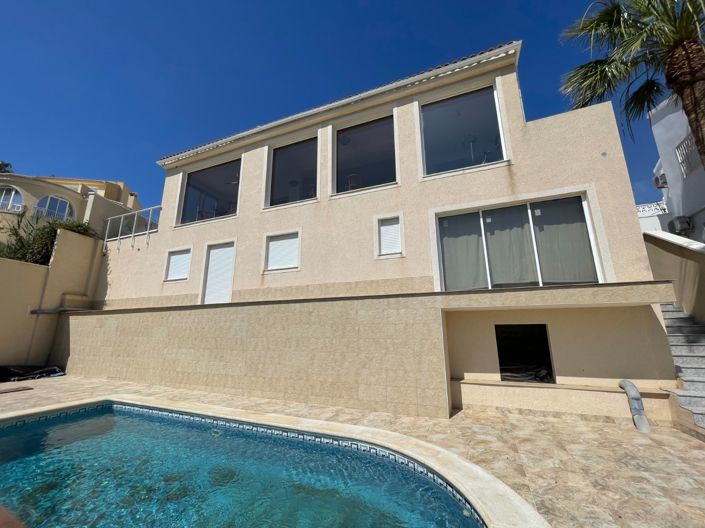 Image No.1-Villa de 3 chambres à vendre à Alicante
