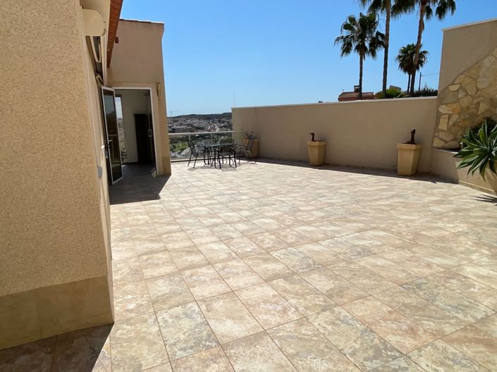 Image No.20-3 Bed Villa for sale