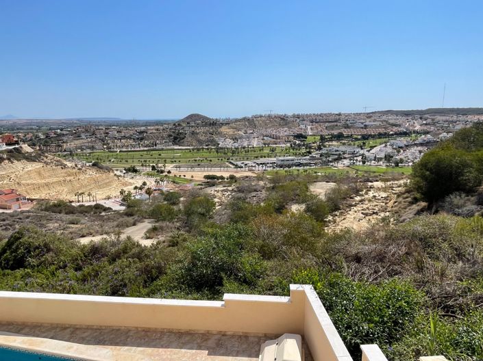 Image No.23-3 Bed Villa for sale