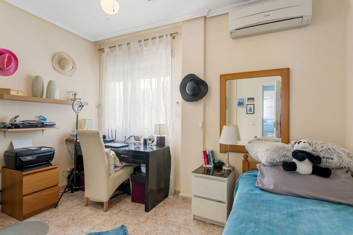 Image No.12-6 Bed Villa for sale