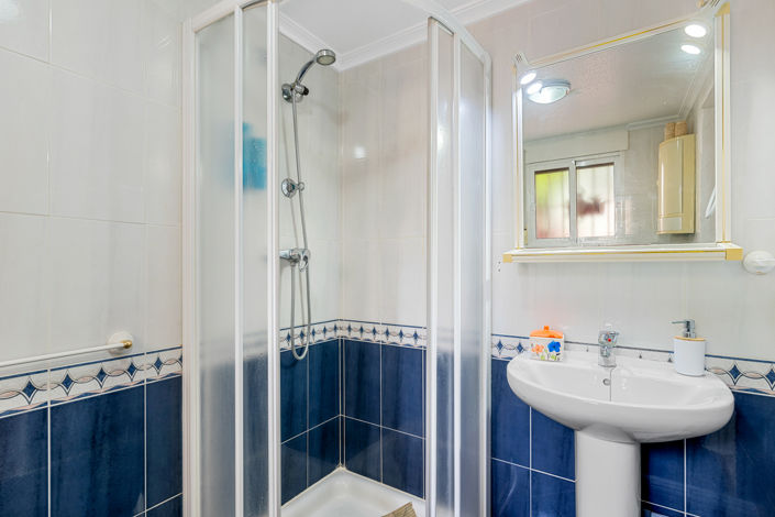 Image No.25-6 Bed Villa for sale