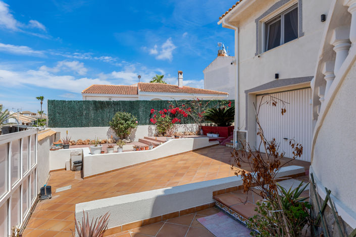 Image No.32-6 Bed Villa for sale