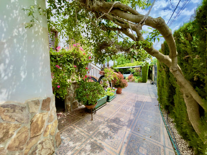 Image No.46-8 Bed Finca for sale