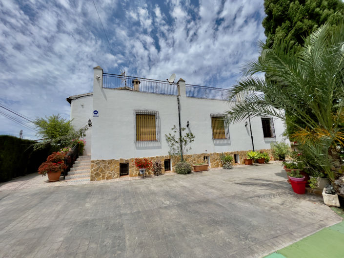 Image No.48-8 Bed Finca for sale