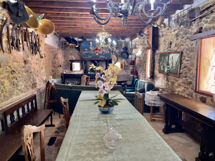 Image No.7-8 Bed Finca for sale