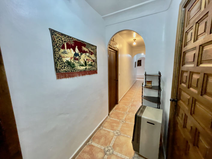 Image No.8-8 Bed Finca for sale