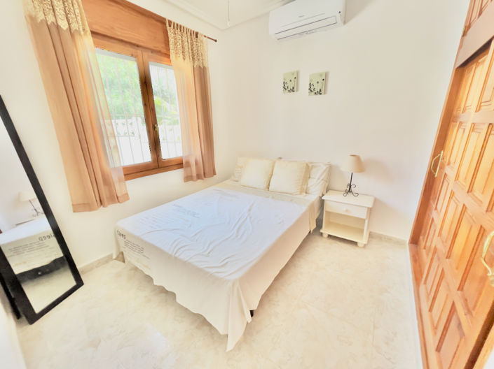 Image No.18-5 Bed Villa for sale