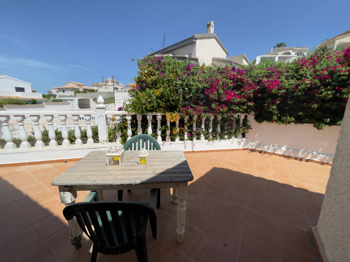 Image No.32-5 Bed Villa for sale