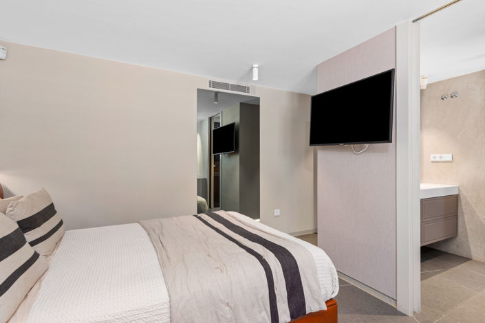 Image No.34-6 Bed Townhouse for sale