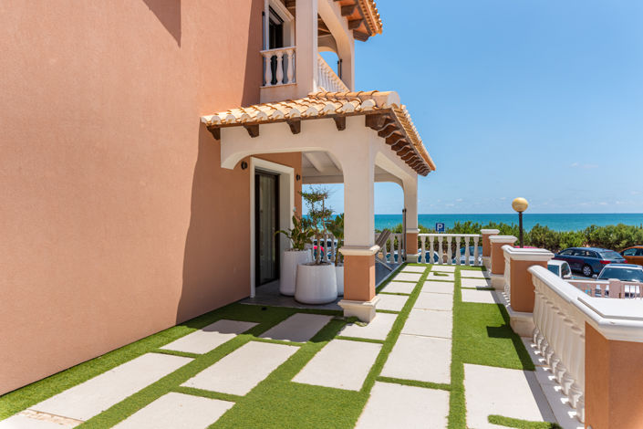 Image No.39-6 Bed Townhouse for sale