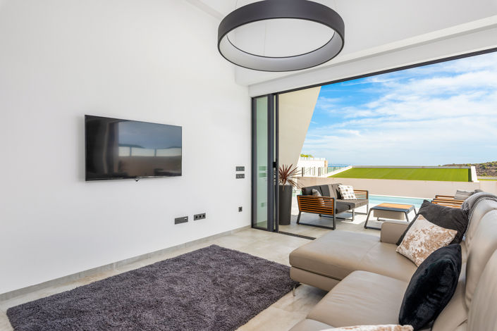 Image No.6-5 Bed Villa for sale