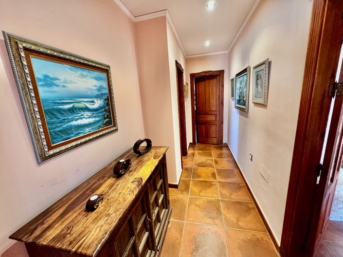 Image No.10-4 Bed Finca for sale