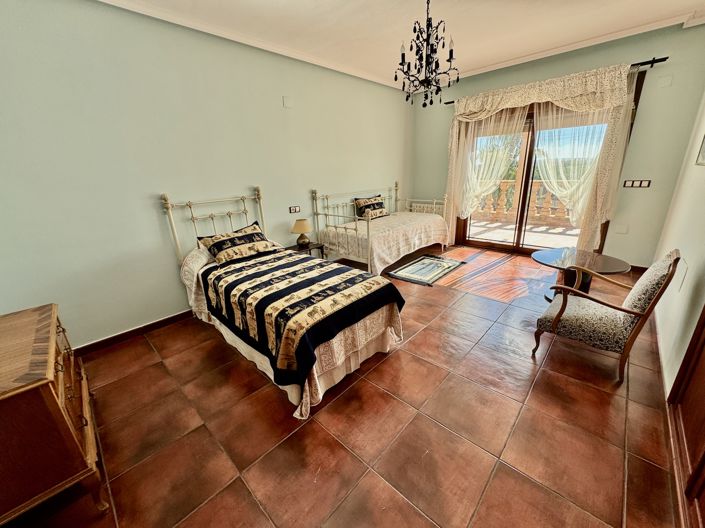 Image No.16-4 Bed Finca for sale