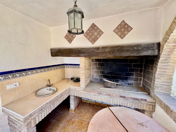 Image No.28-4 Bed Finca for sale