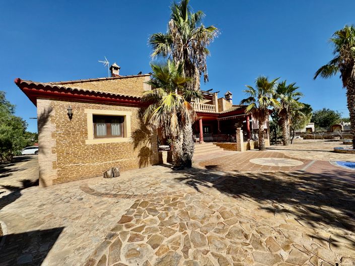 Image No.29-4 Bed Finca for sale