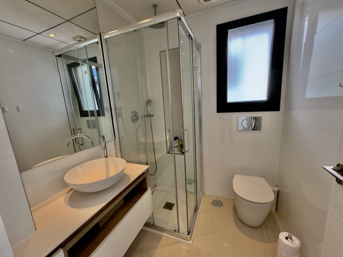 Image No.15-3 Bed Villa for sale