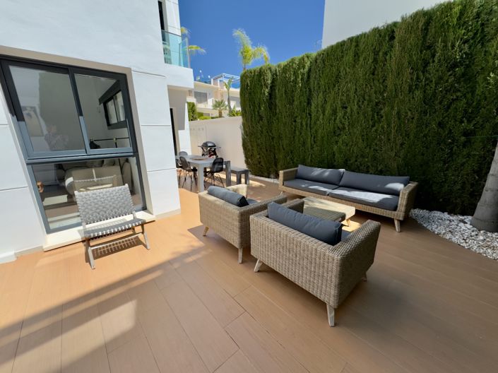 Image No.29-3 Bed Villa for sale