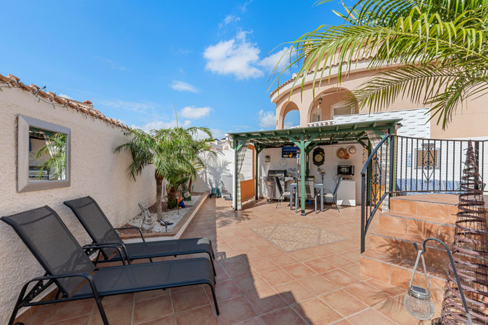 Image No.1-Villa de 3 chambres à vendre à Espagne