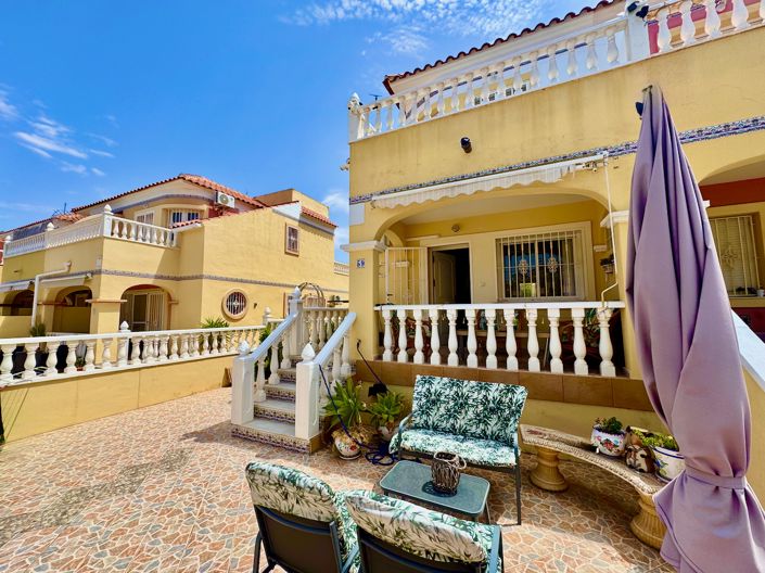 Image No.22-3 Bed Villa for sale