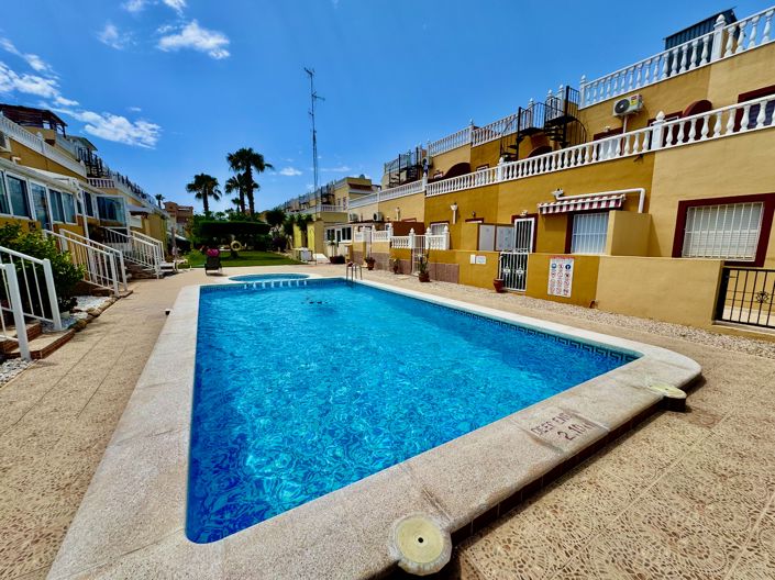 Image No.25-3 Bed Villa for sale