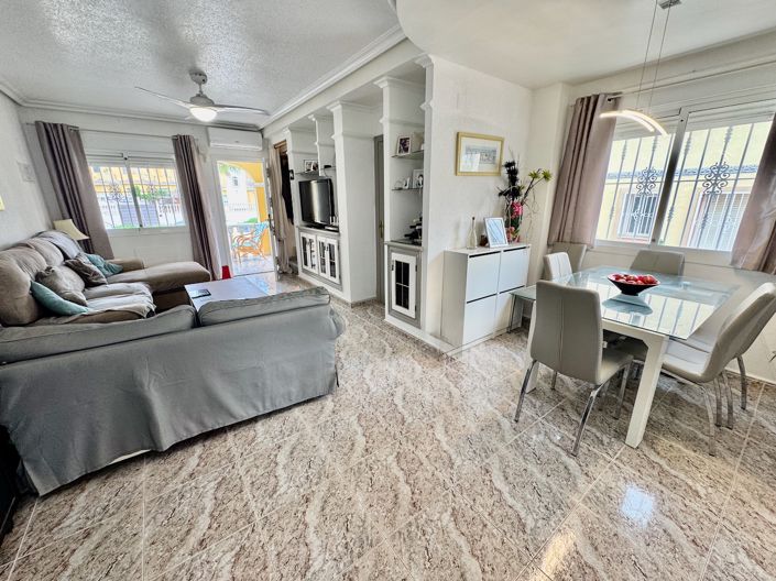 Image No.5-3 Bed Villa for sale