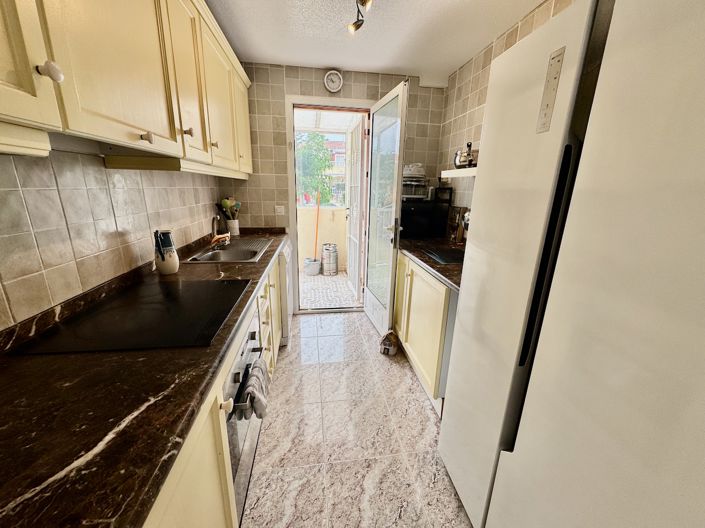 Image No.8-3 Bed Villa for sale