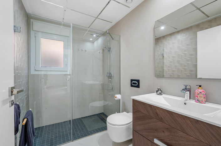 Image No.12-3 Bed Villa for sale