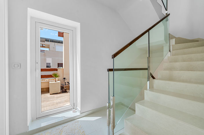 Image No.14-3 Bed Villa for sale