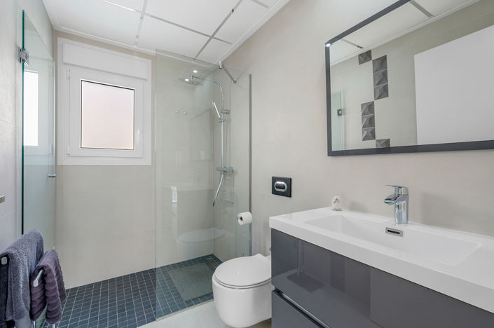 Image No.17-3 Bed Villa for sale