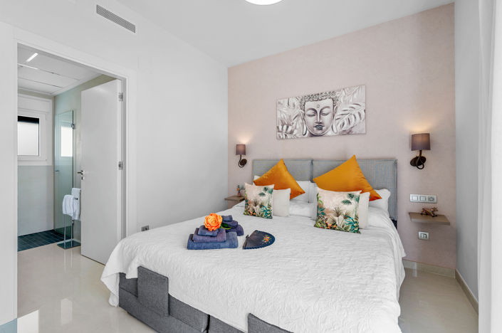 Image No.19-3 Bed Villa for sale