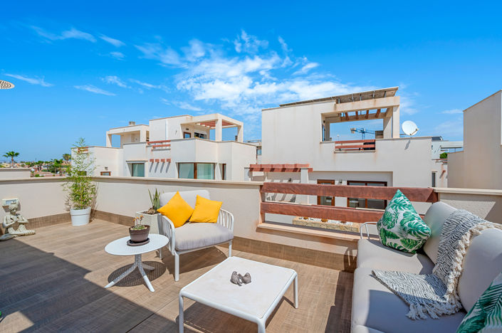 Image No.25-3 Bed Villa for sale