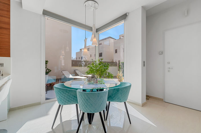 Image No.5-3 Bed Villa for sale